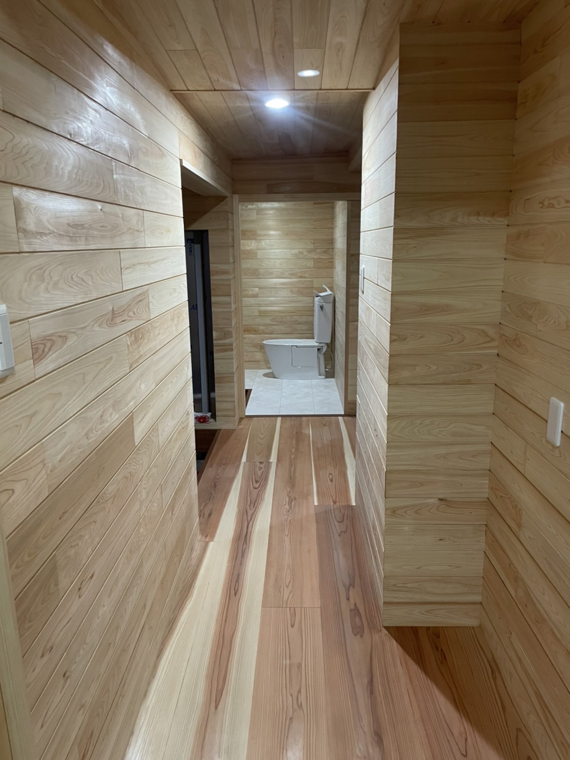バリアフリーにしてトイレ増築リフォーム リノベーションを行ったお客様の施工事例 三矢建築