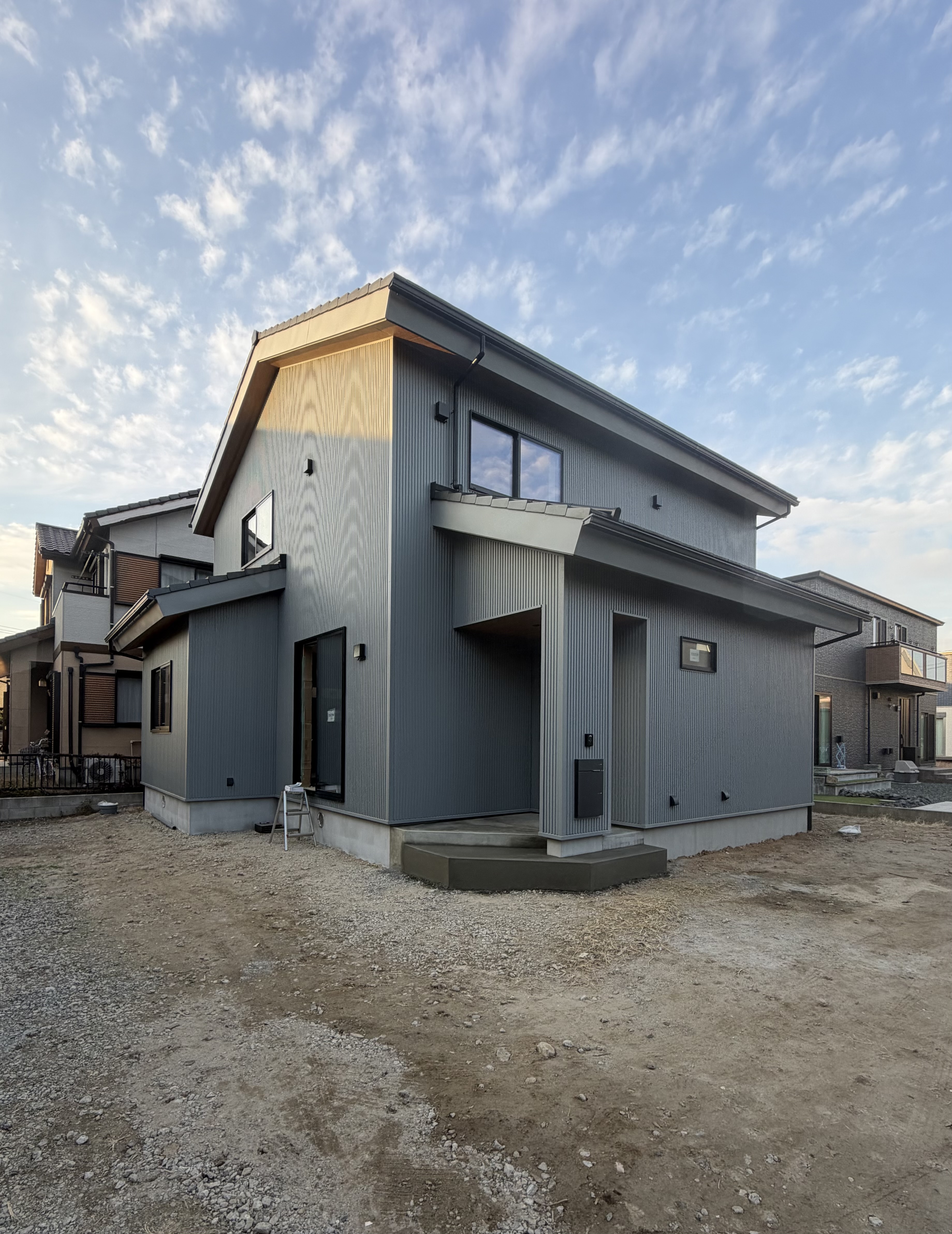 グレーを使った、simpleでオシャレな家！ 画像